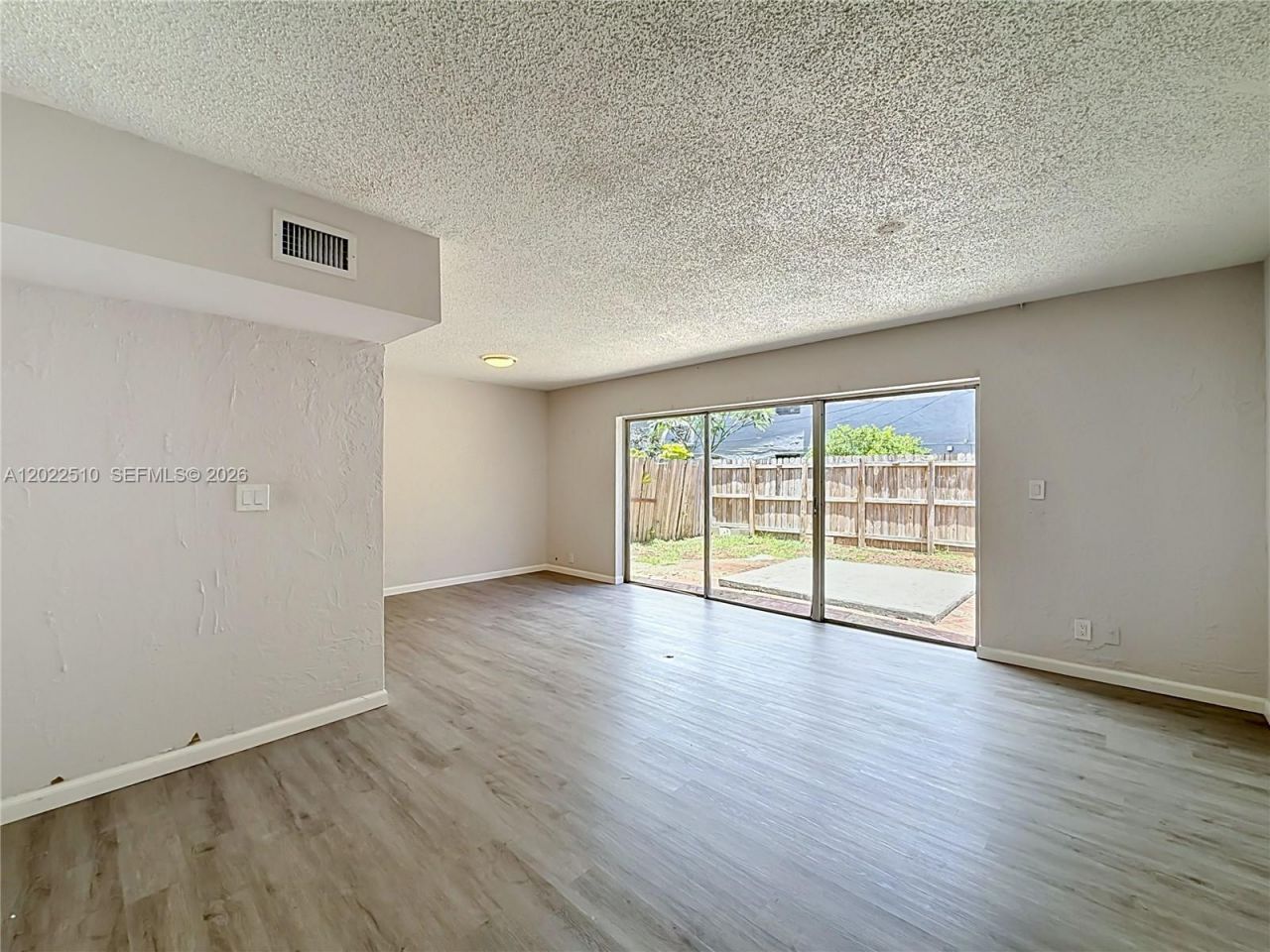 3702 SW 60th Ter, Unit 31, Davie, FL 33314 Photo