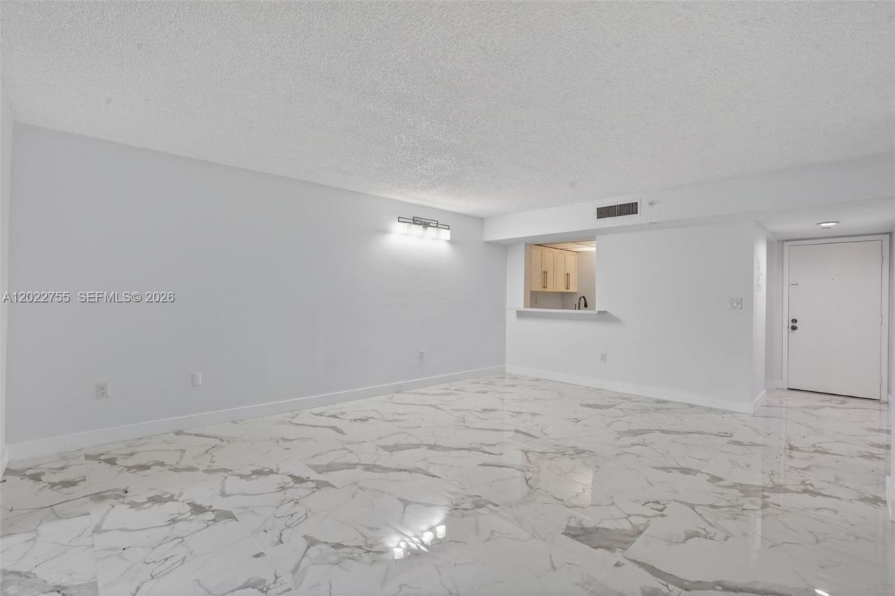 8650 SW 133rd Ave Rd , Unit 116, Miami, FL 33183 Photo