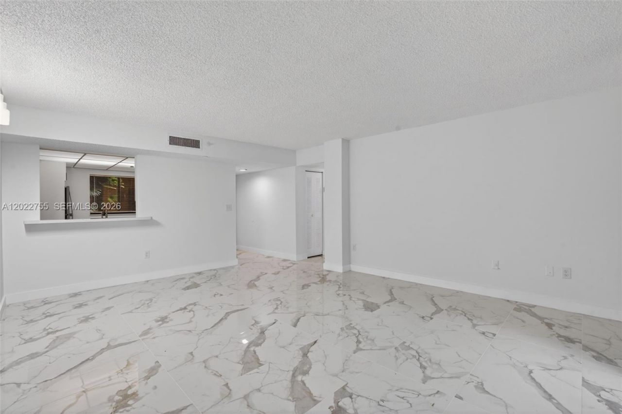 8650 SW 133rd Ave Rd , Unit 116, Miami, FL 33183 Photo