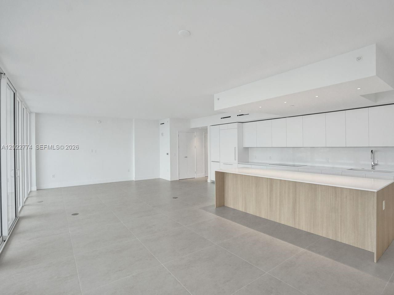 407 N Riverside, Unit 402, Pompano Beach, FL 33062 Photo