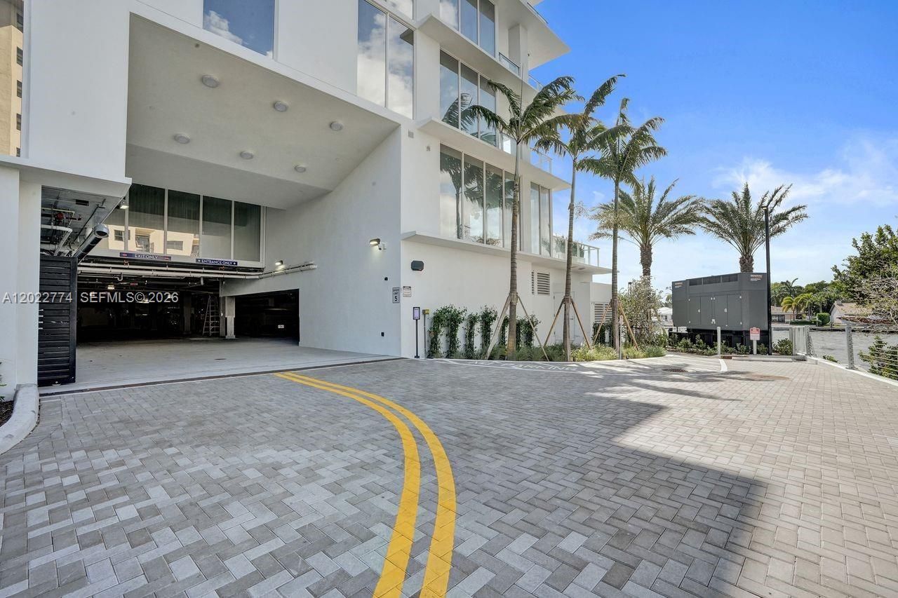 407 N Riverside, Unit 402, Pompano Beach, FL 33062 Photo
