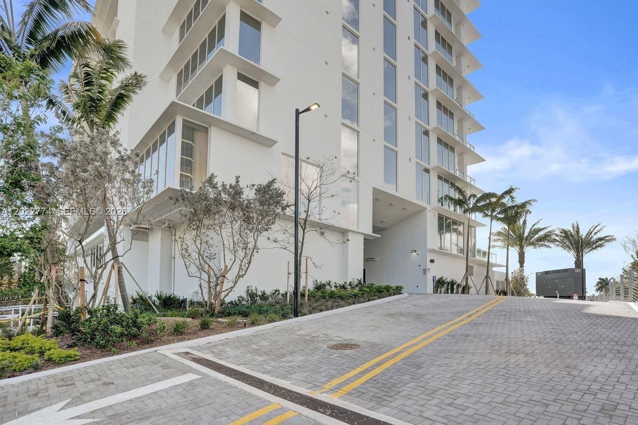 407 N Riverside, Unit 402, Pompano Beach, FL 33062 Photo