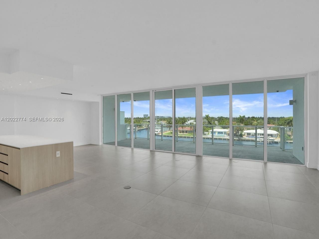 407 N Riverside, Unit 402, Pompano Beach, FL 33062 Photo