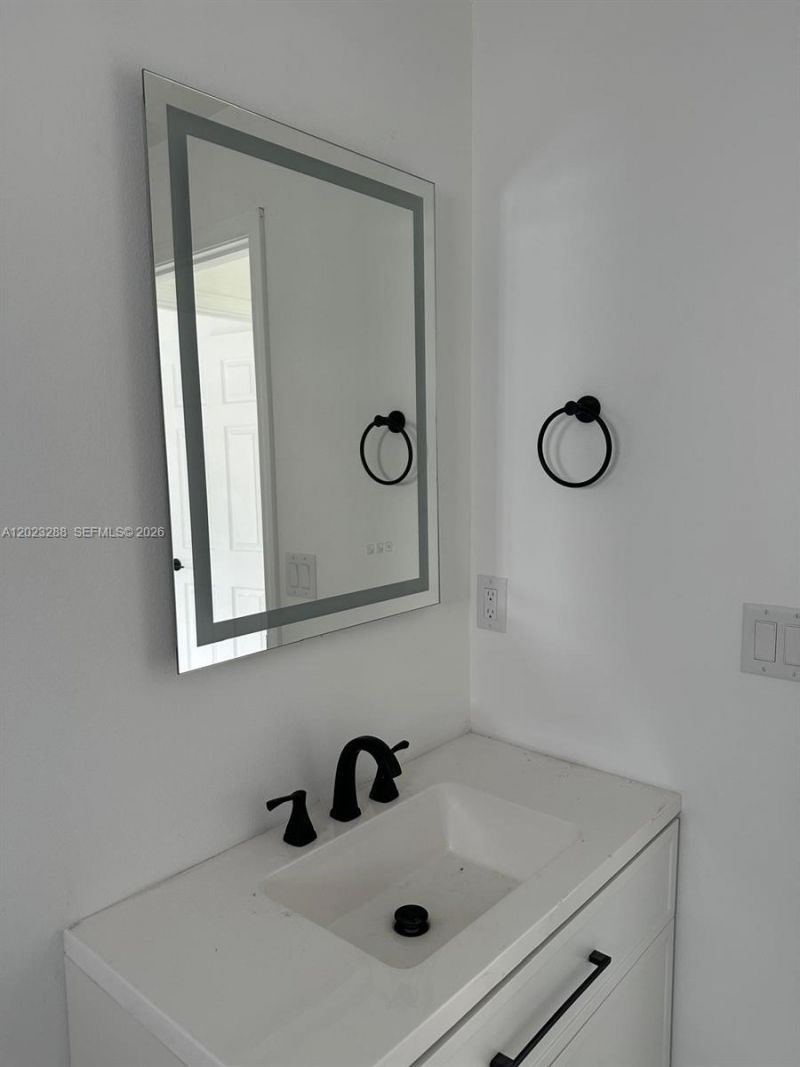 8636 100th Ct , Vero Beach, FL 32967 Photo