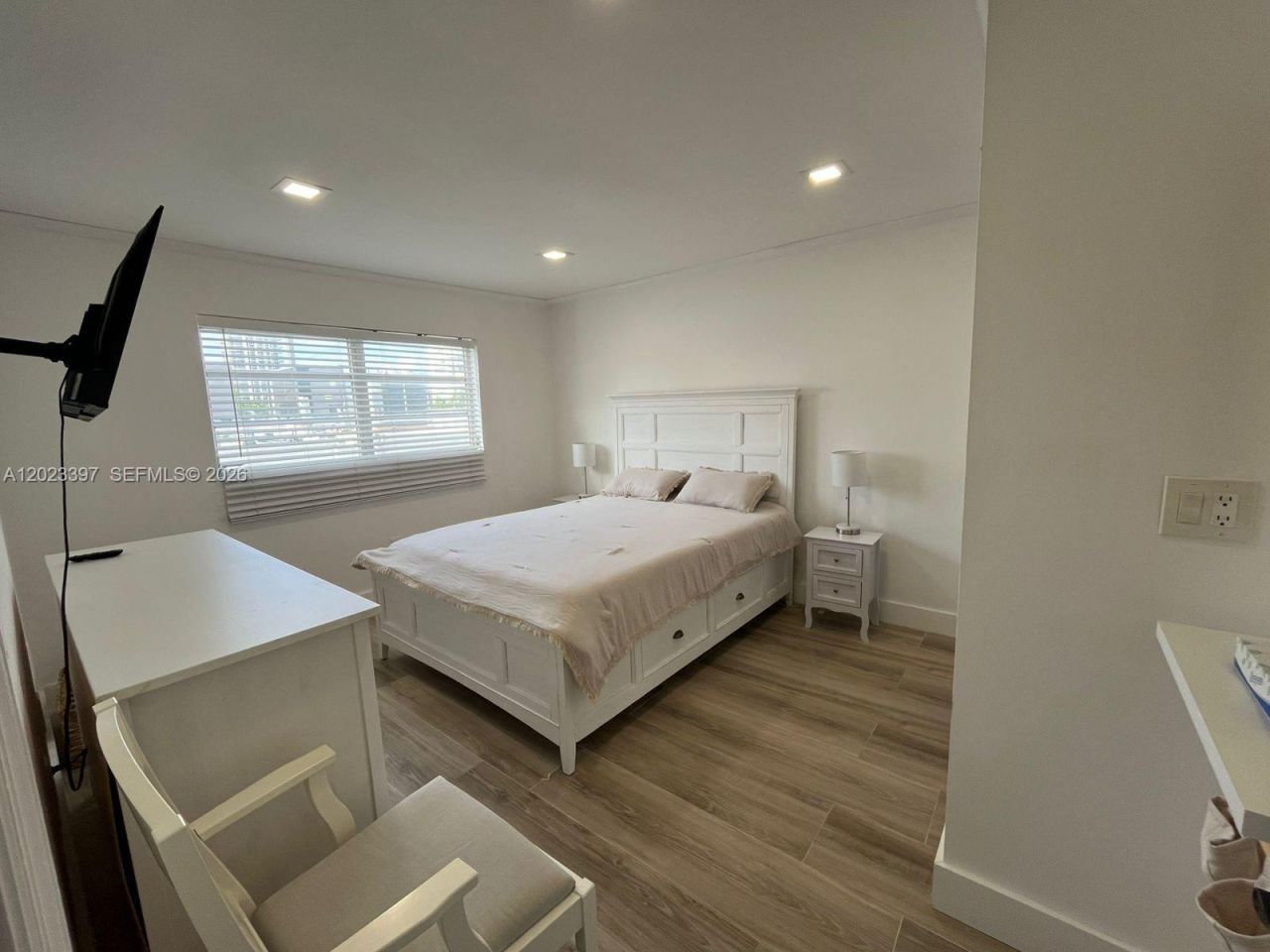 6965 Harding Ave, Unit 401, Miami Beach, FL 33141 Photo