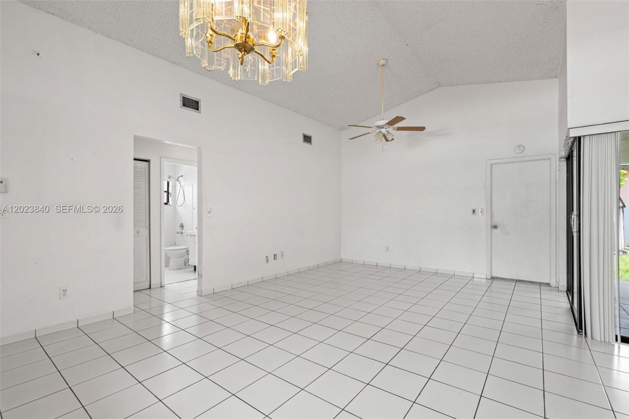 15332 SW 57th St, Miami, FL 33193 Photo