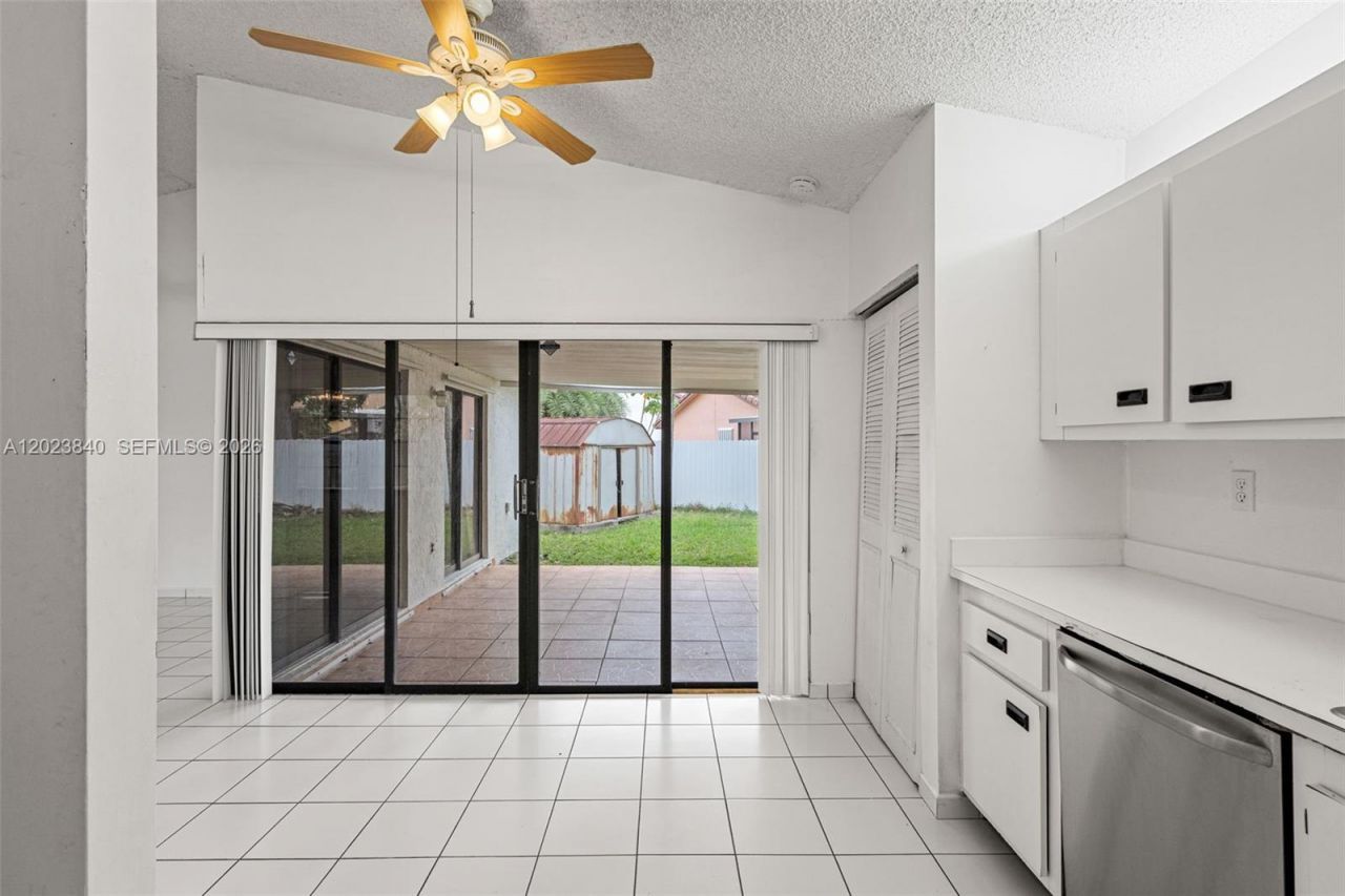 15332 SW 57th St, Miami, FL 33193 Photo