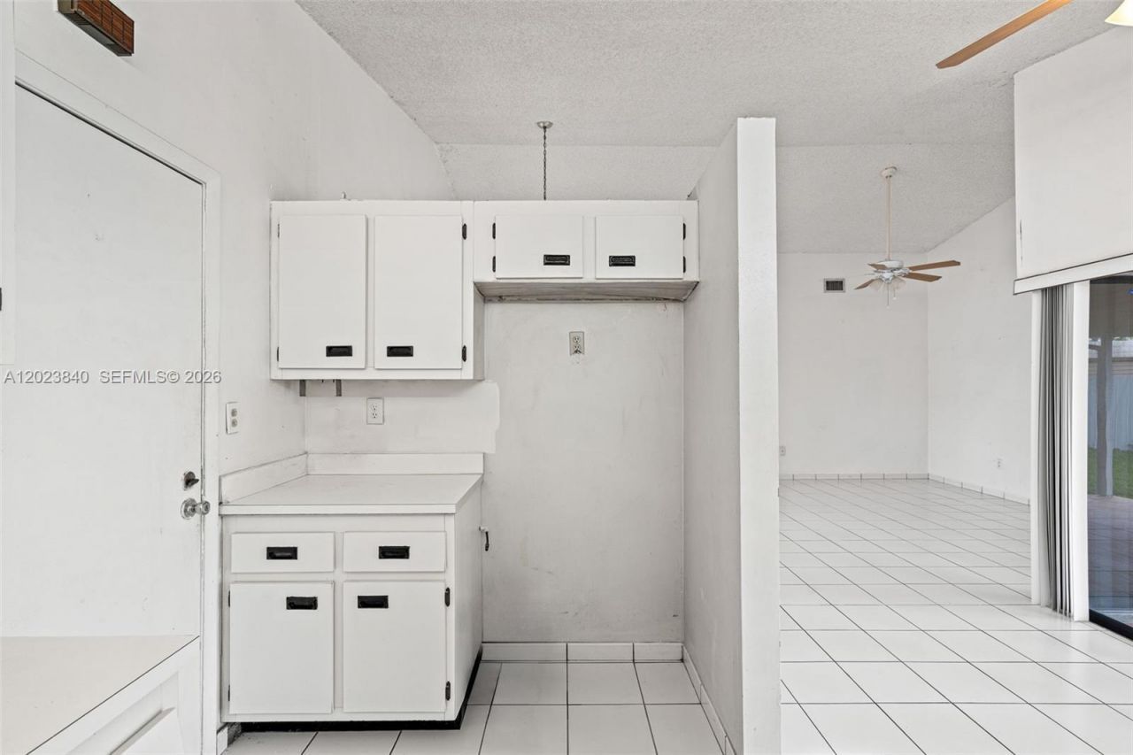 15332 SW 57th St, Miami, FL 33193 Photo