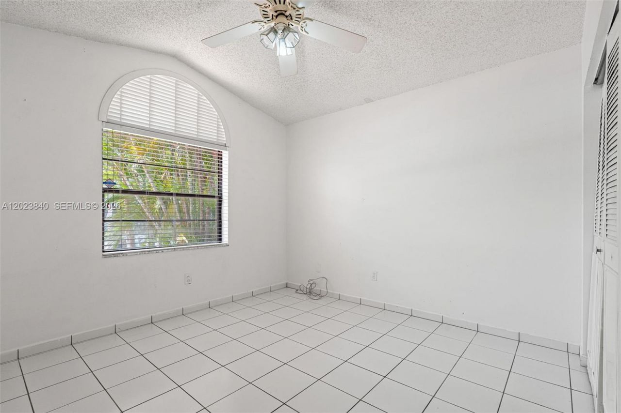 15332 SW 57th St, Miami, FL 33193 Photo