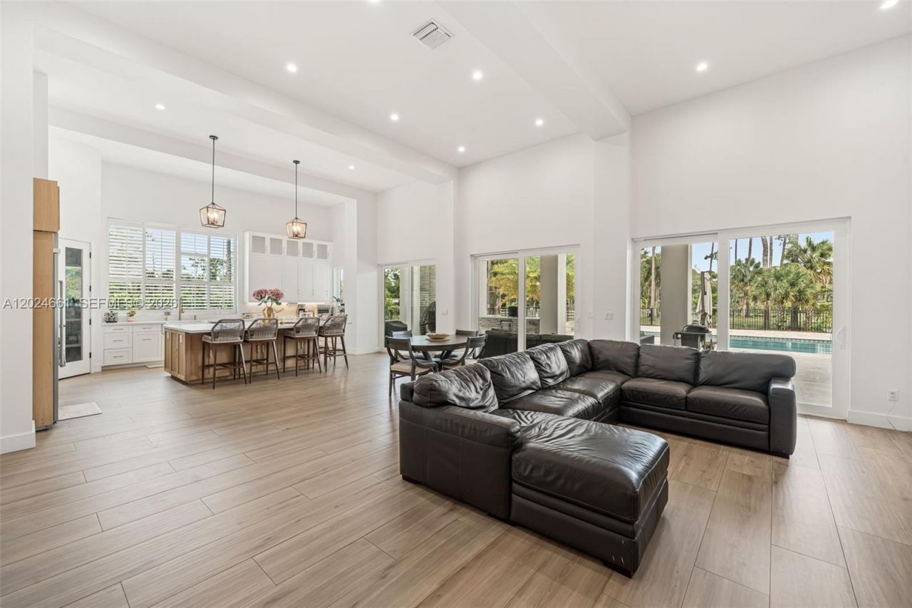 2798 Palm Deer Dr , Loxahatchee, FL 33470 Photo