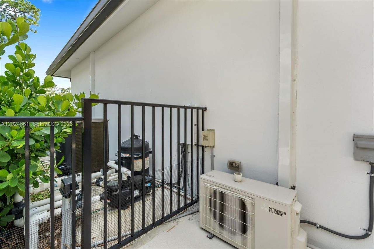 2798 Palm Deer Dr , Loxahatchee, FL 33470 Photo