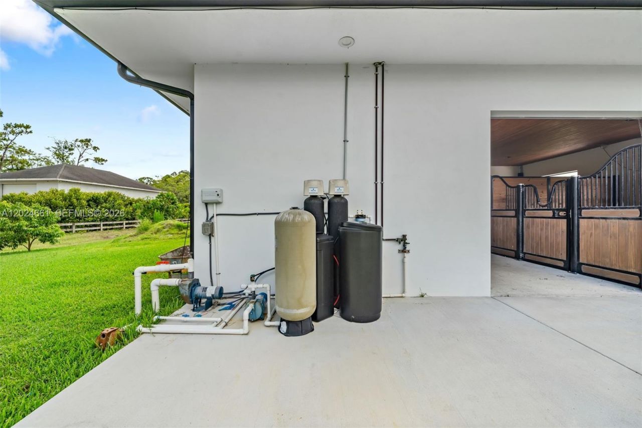 2798 Palm Deer Dr , Loxahatchee, FL 33470 Photo
