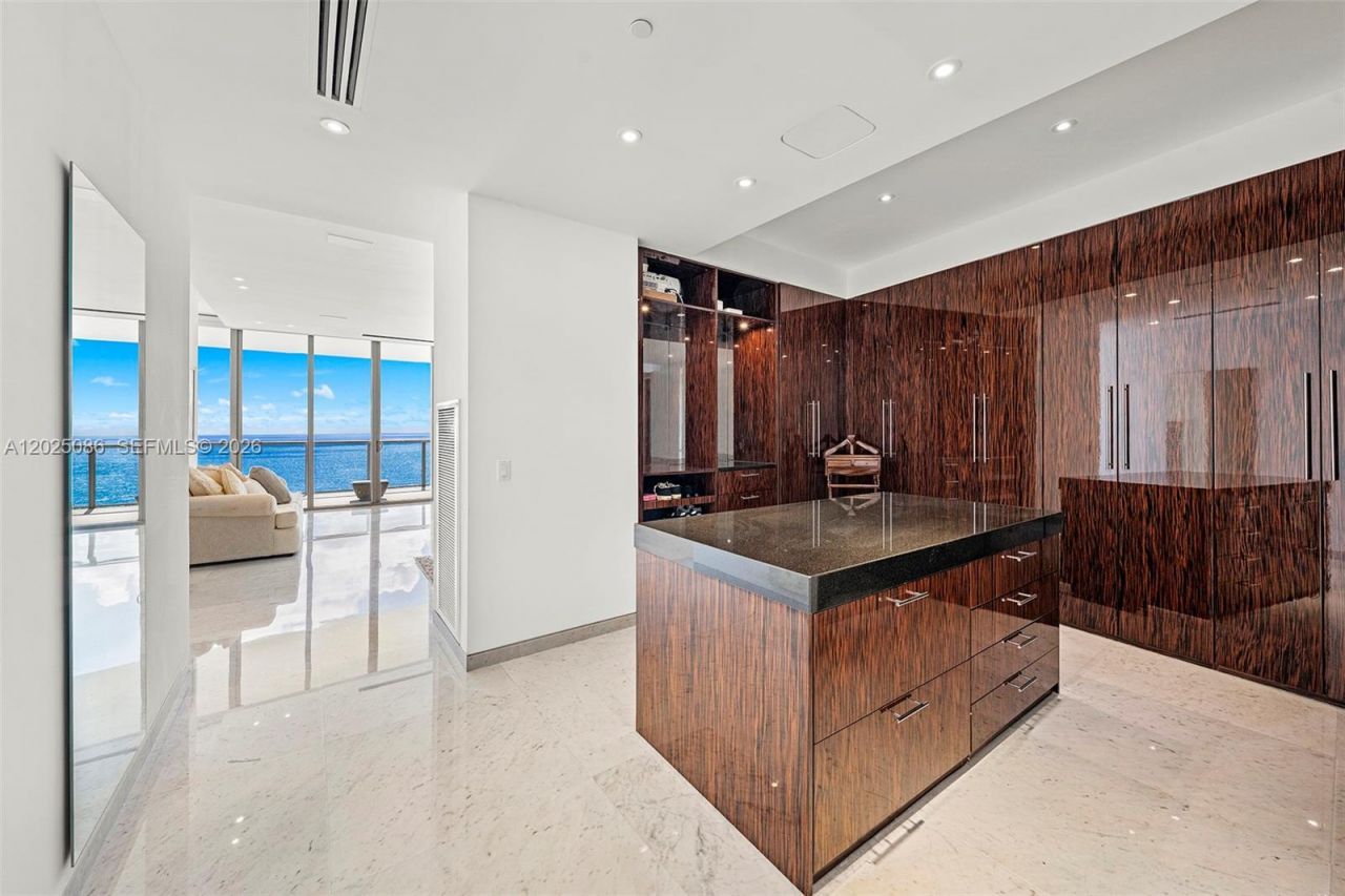 9701 Collins Ave, Unit 2001S, Bal Harbour, FL 33154 Photo