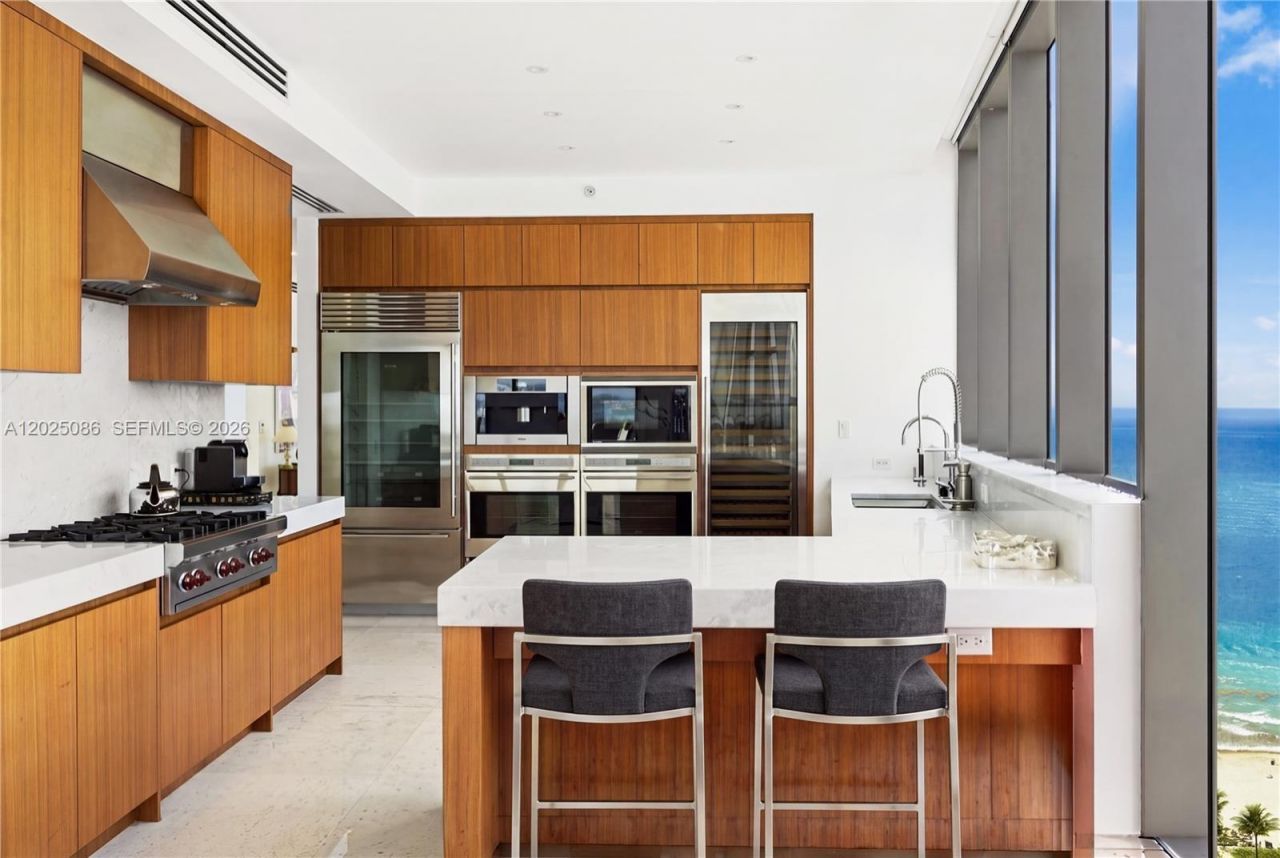 9701 Collins Ave, Unit 2001S, Bal Harbour, FL 33154 Photo
