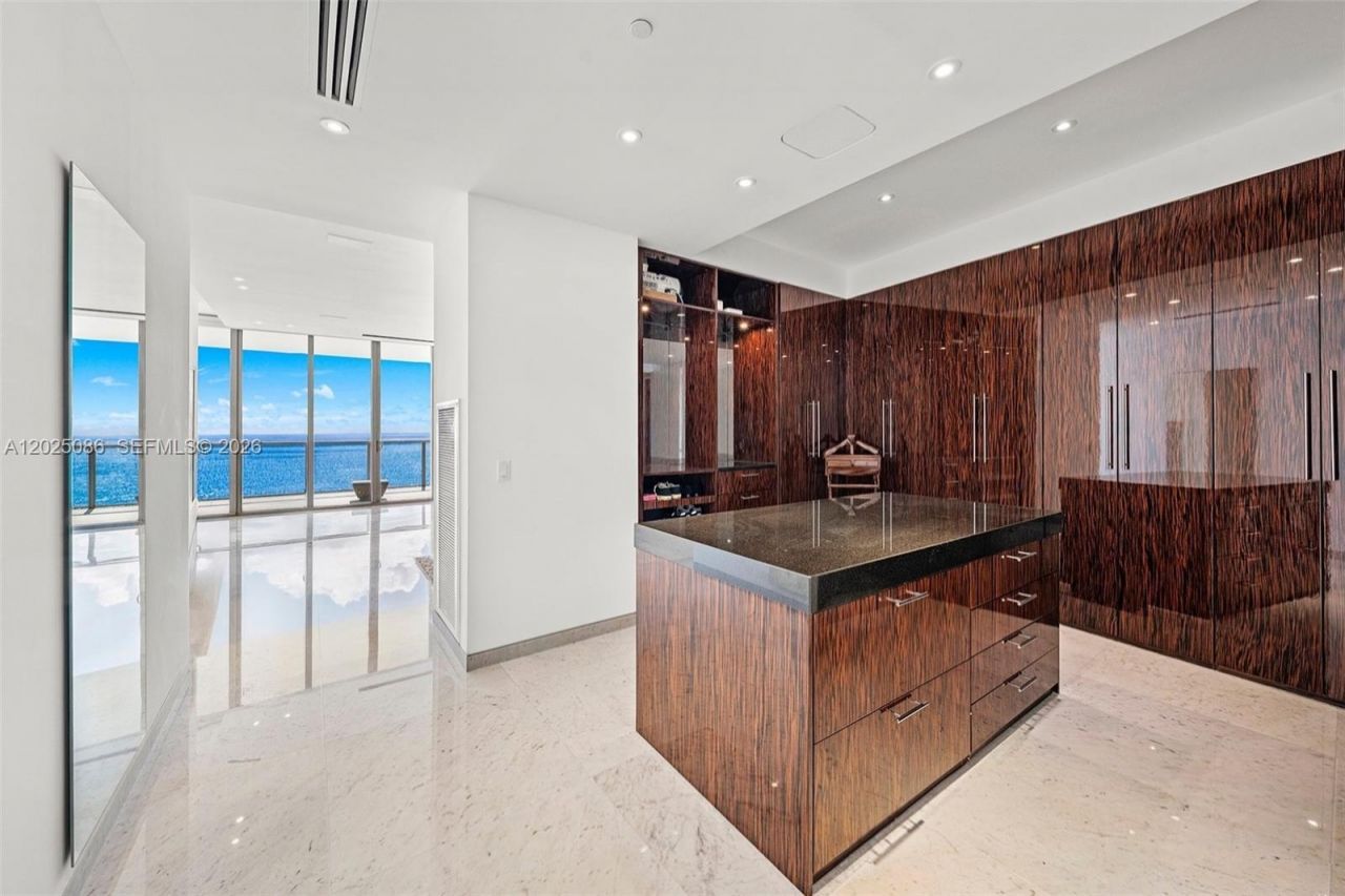 9701 Collins Ave, Unit 2001S, Bal Harbour, FL 33154 Photo