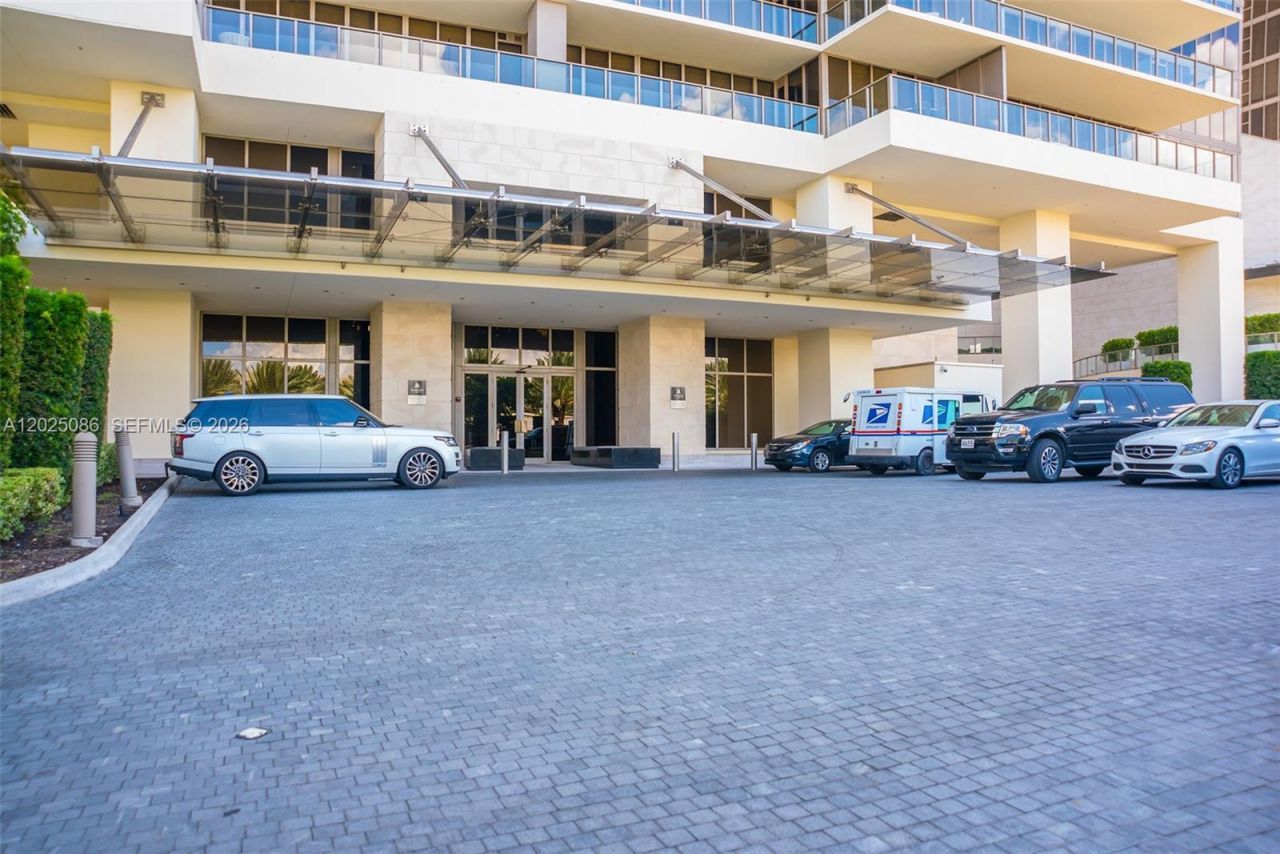 9701 Collins Ave, Unit 2001S, Bal Harbour, FL 33154 Photo