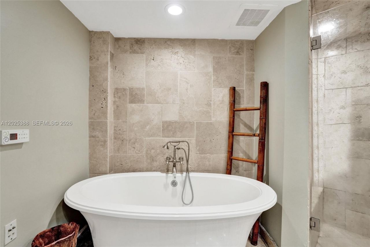 333 Las Olas Way , Unit 1608, Fort Lauderdale, FL 33301 Photo