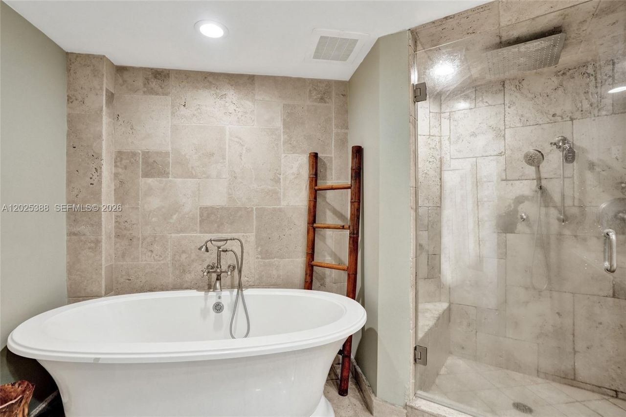 333 Las Olas Way , Unit 1608, Fort Lauderdale, FL 33301 Photo