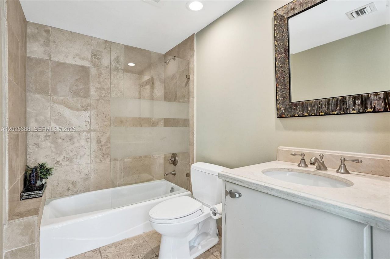 333 Las Olas Way , Unit 1608, Fort Lauderdale, FL 33301 Photo