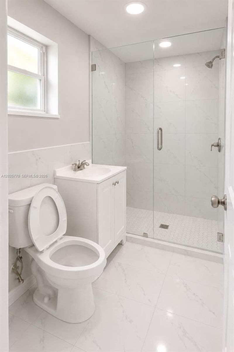 5735 Hayes St , Hollywood, FL 33021 Photo