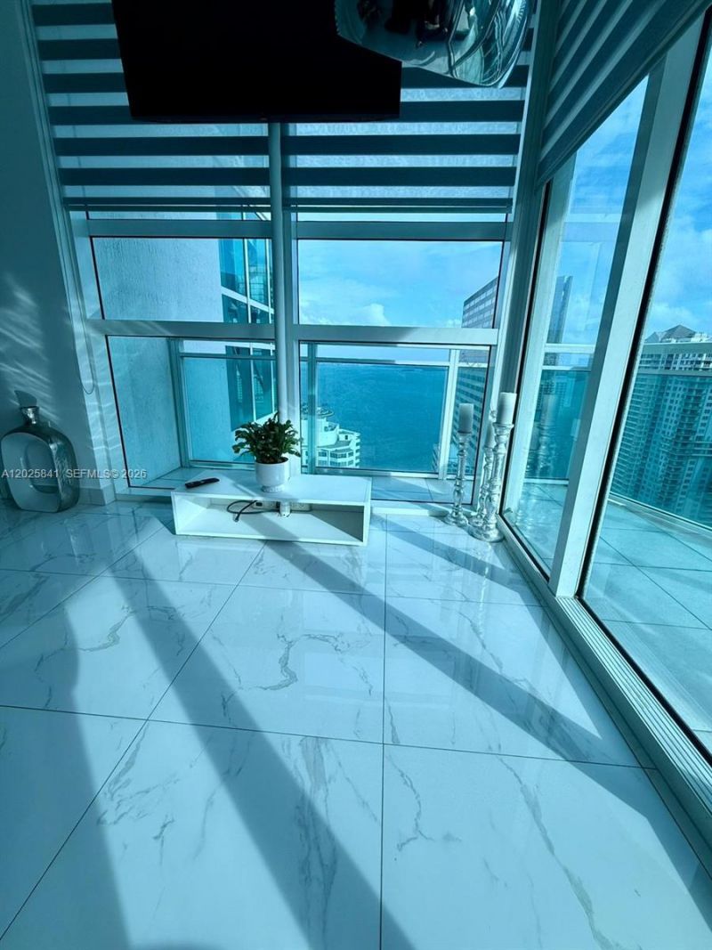 951 Brickell Ave , Unit 2810, Miami, FL 33131 Photo