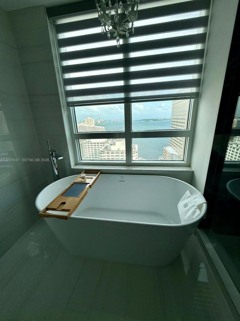 951 Brickell Ave , Unit 2810, Miami, FL 33131 Photo