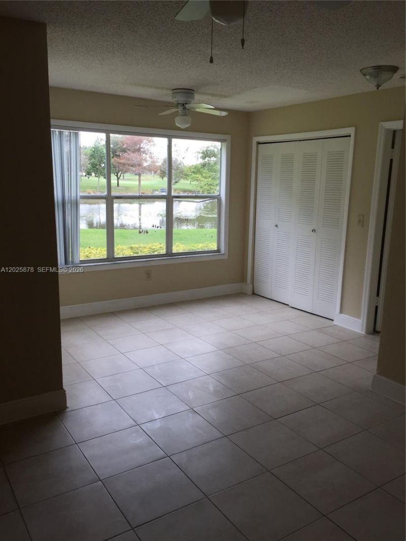 12870 Vista Isles Dr , Unit 517, Plantation, FL 33325 Photo