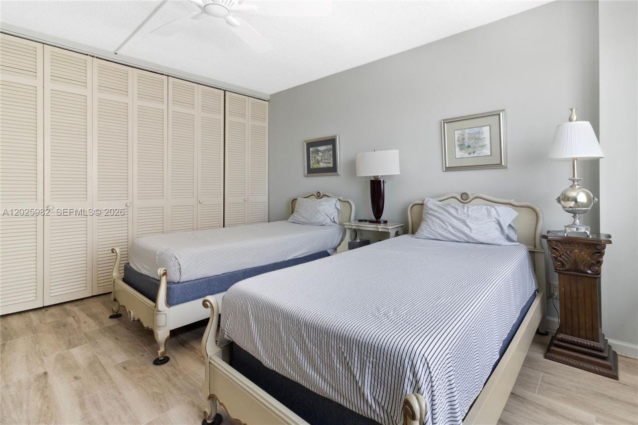 111 N Pompano Beach Blvd , Unit 909, Pompano Beach, FL 33062 Photo