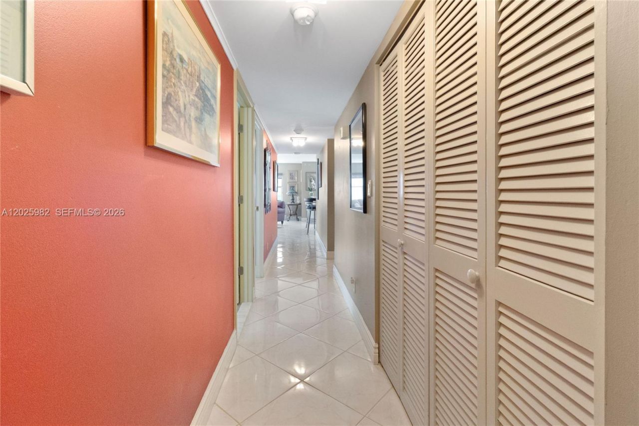 111 N Pompano Beach Blvd , Unit 909, Pompano Beach, FL 33062 Photo