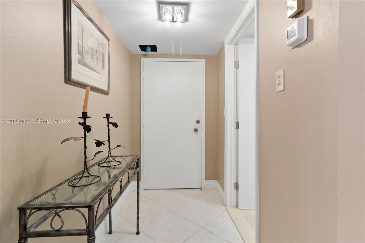 111 N Pompano Beach Blvd , Unit 909, Pompano Beach, FL 33062 Photo
