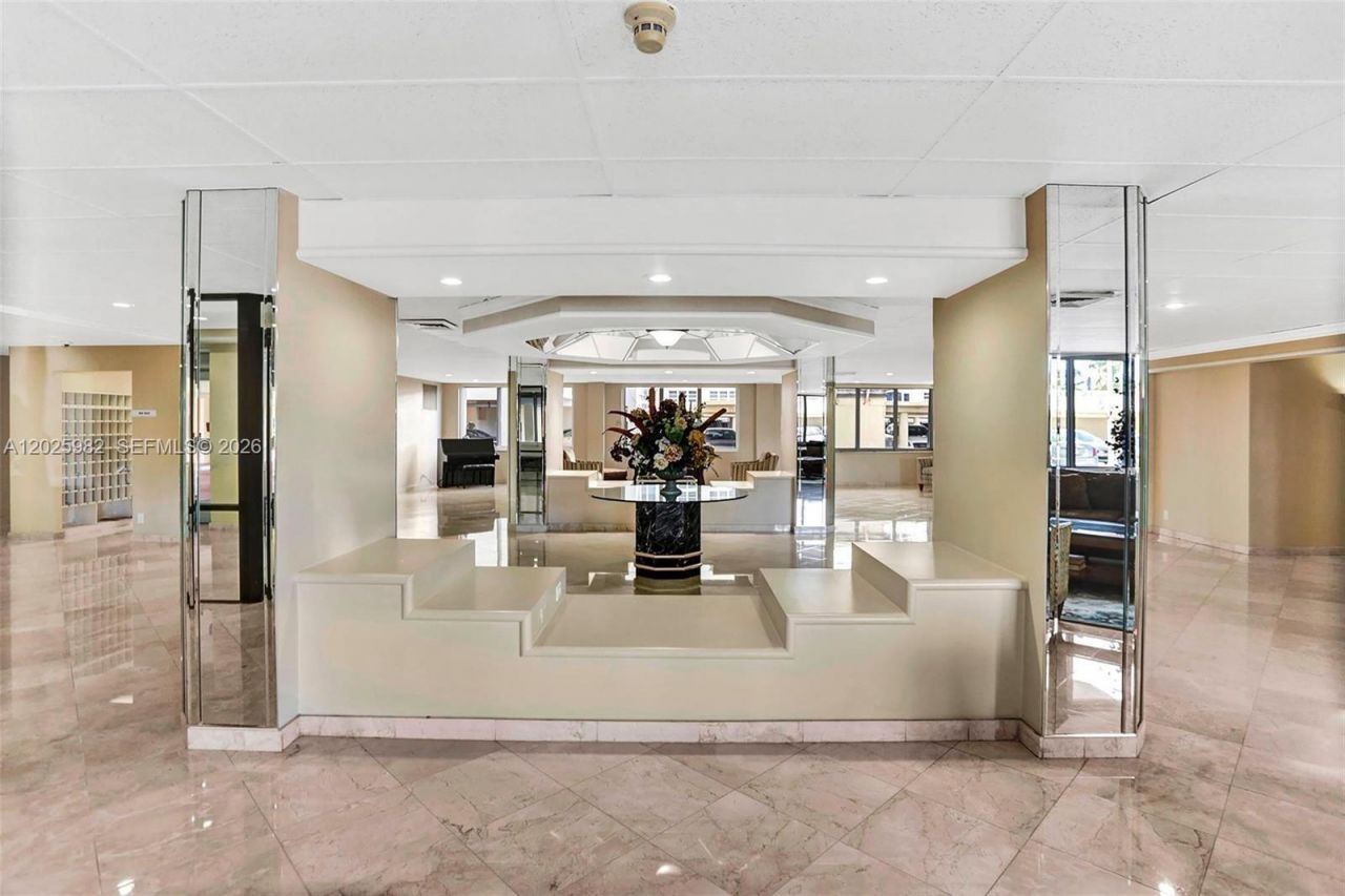 111 N Pompano Beach Blvd , Unit 909, Pompano Beach, FL 33062 Photo