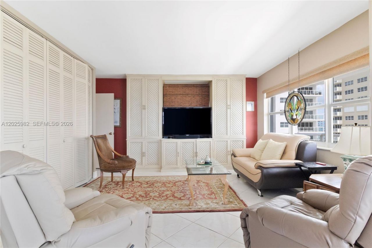 111 N Pompano Beach Blvd , Unit 909, Pompano Beach, FL 33062 Photo