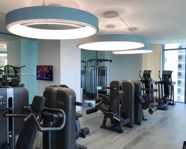 650 NE 32 , Unit 1605, Miami, FL 33137 Photo