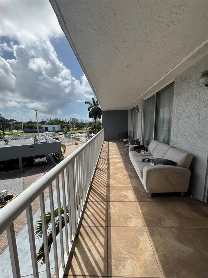 1800 NW 24th Ave , Unit 314, Miami, FL 33125 Photo
