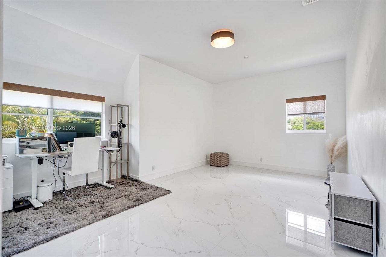 1112 NE 17th Way , Fort Lauderdale, FL 33304 Photo