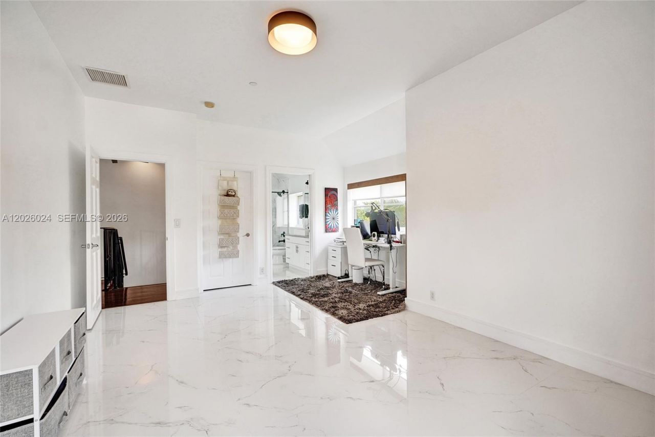 1112 NE 17th Way , Fort Lauderdale, FL 33304 Photo