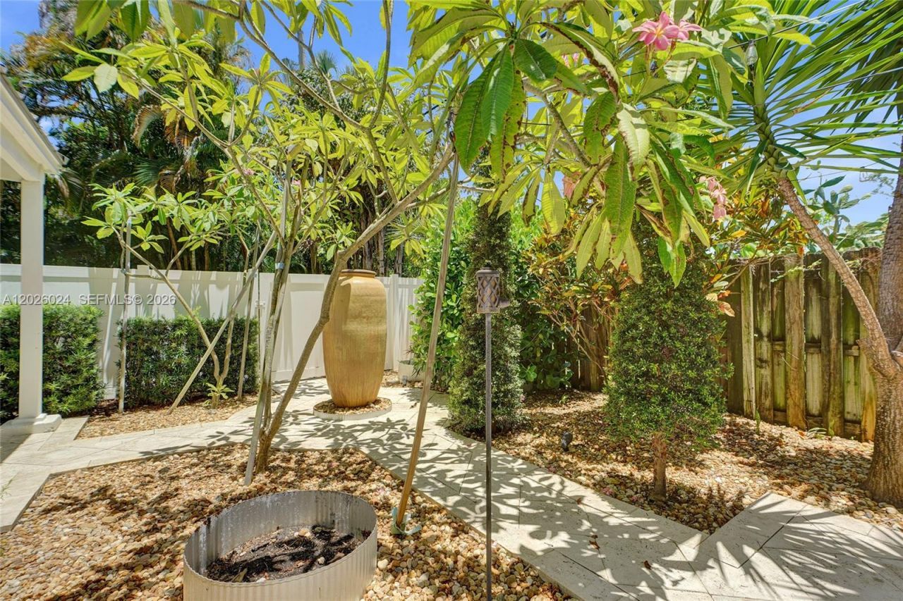 1112 NE 17th Way , Fort Lauderdale, FL 33304 Photo