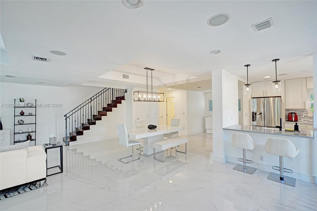 1112 NE 17th Way , Fort Lauderdale, FL 33304 Photo