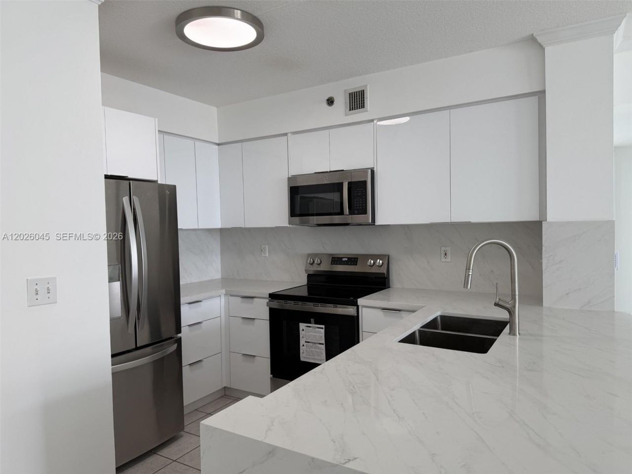 2665 SW 37th Ave, Unit 814, Miami, FL 33133 Photo