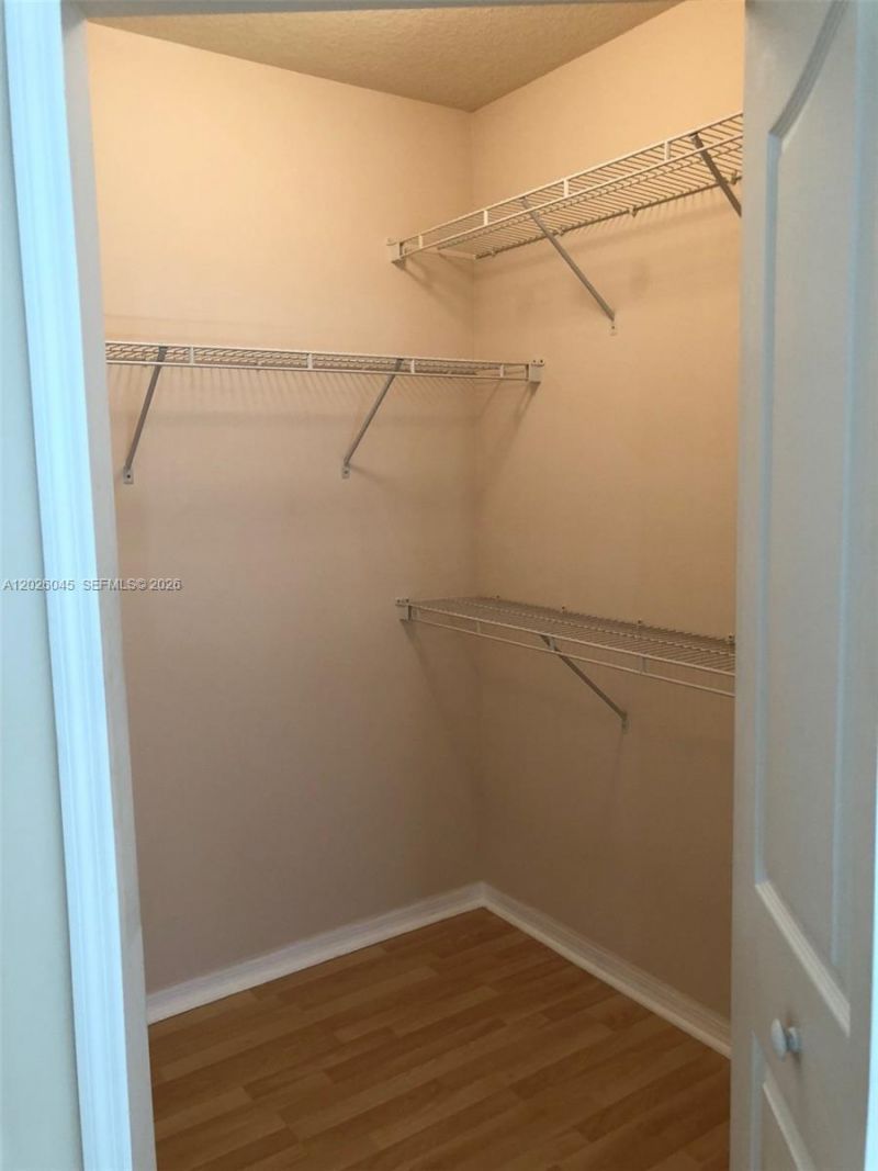 2665 SW 37th Ave , Unit 814, Miami, FL 33133 Photo