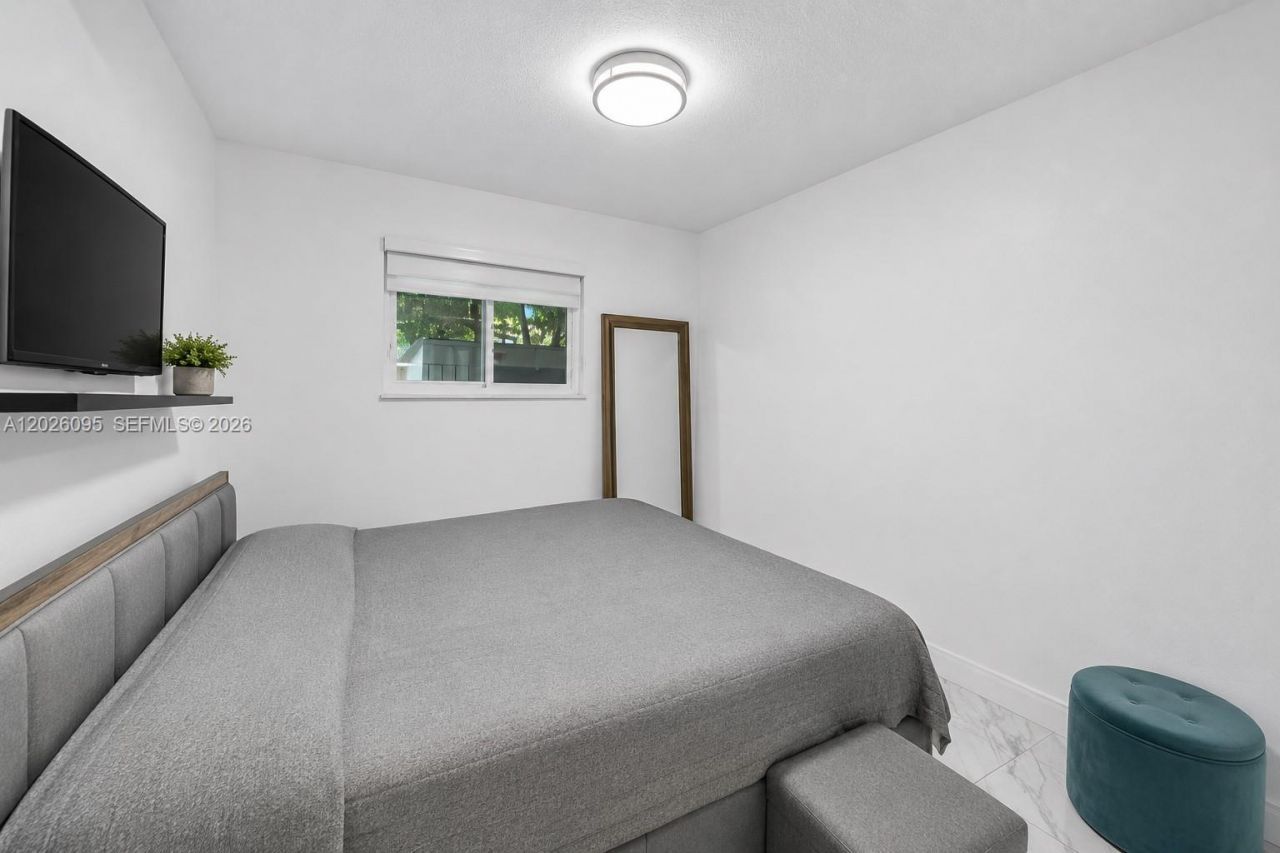 5835 SW 144th Cir Pl, Miami, FL 33183 Photo