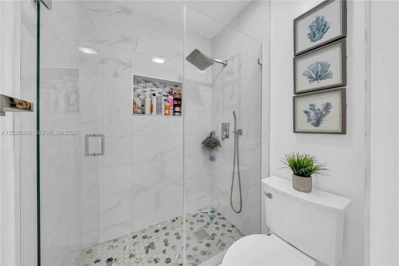 5835 SW 144th Cir Pl, Miami, FL 33183 Photo
