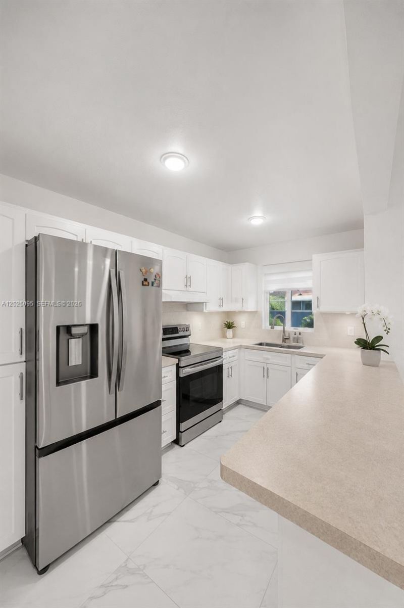 5835 SW 144th Cir Pl, Miami, FL 33183 Photo