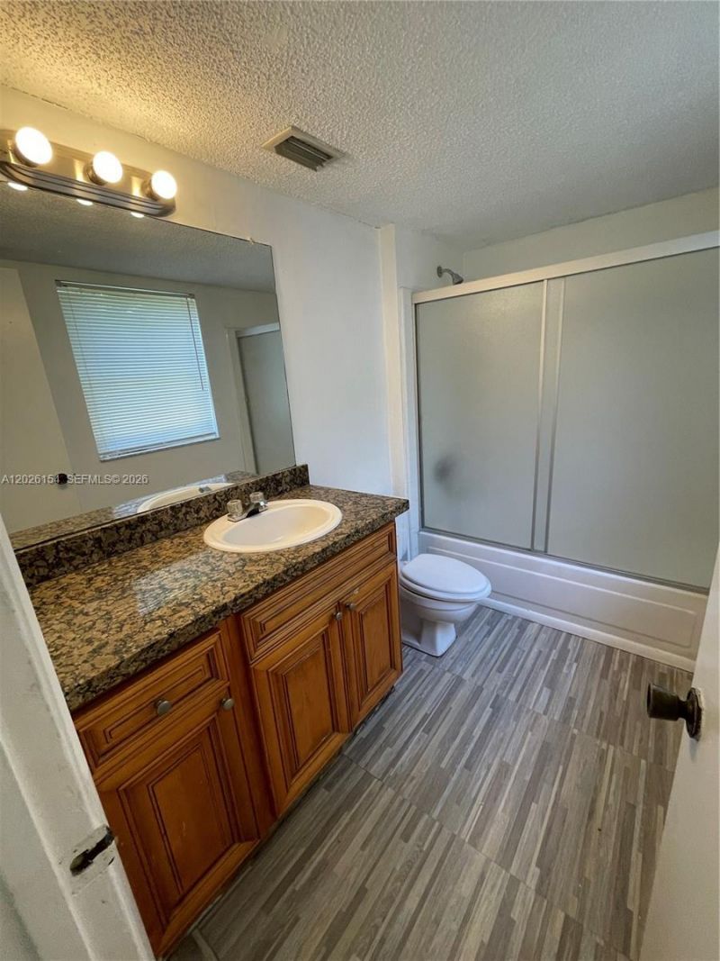 4261 W Mcnab Rd , Unit 15, Pompano Beach, FL 33069 Photo