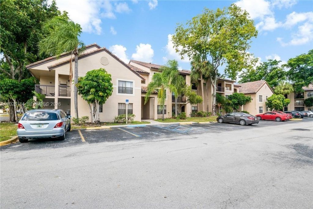 4261 W Mcnab Rd , Unit 15, Pompano Beach, FL 33069 Photo