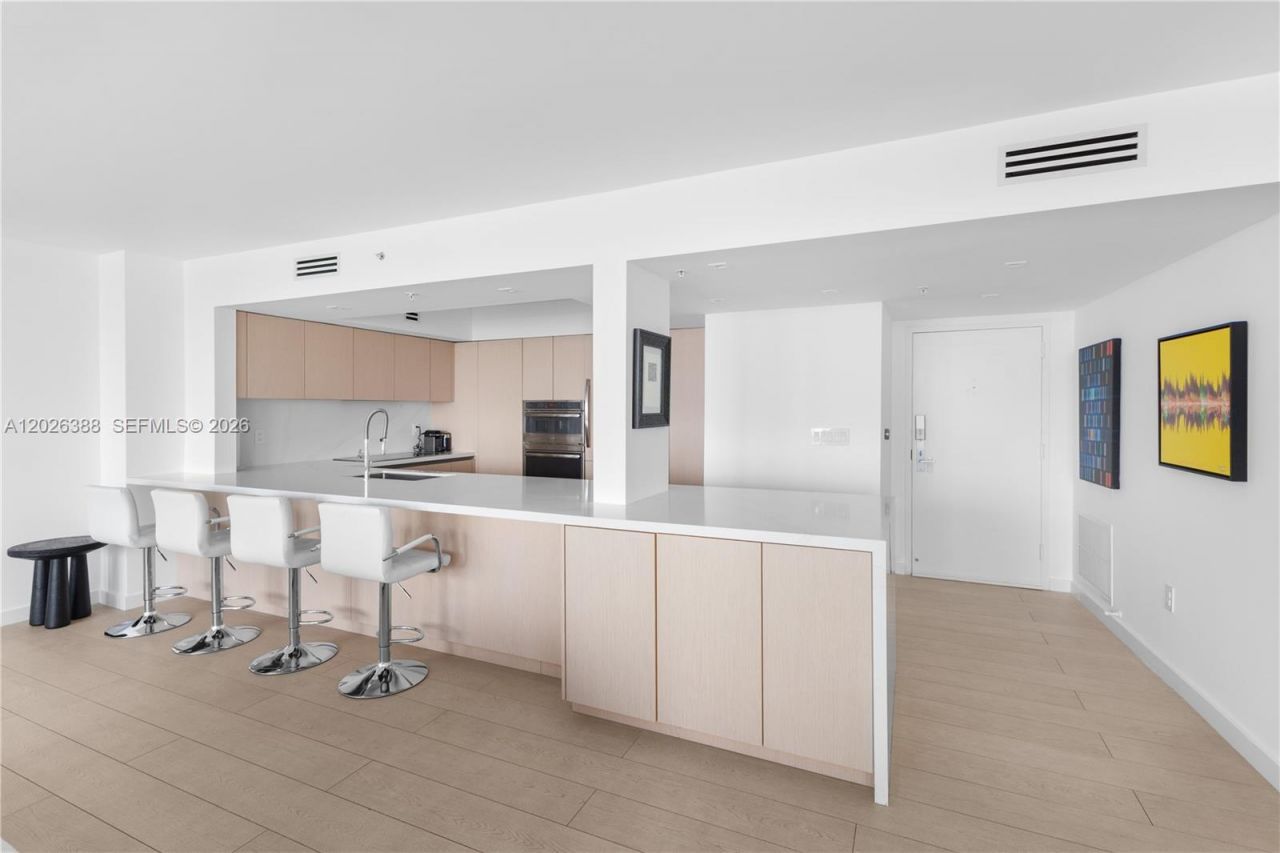 1800 Sunset Harbour , Unit 1612, Miami Beach, FL 33139 Photo