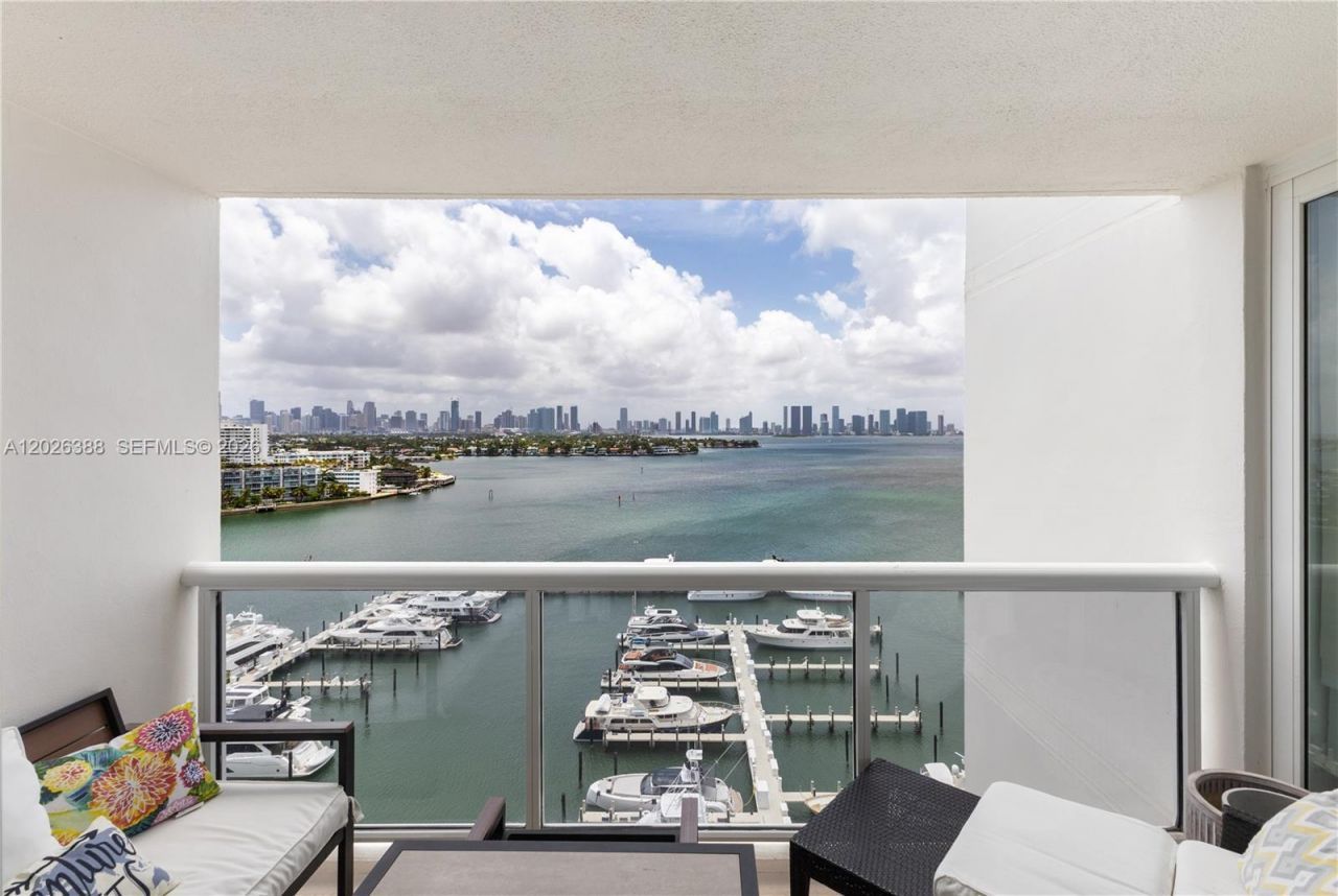 1800 Sunset Harbour , Unit 1612, Miami Beach, FL 33139 Photo