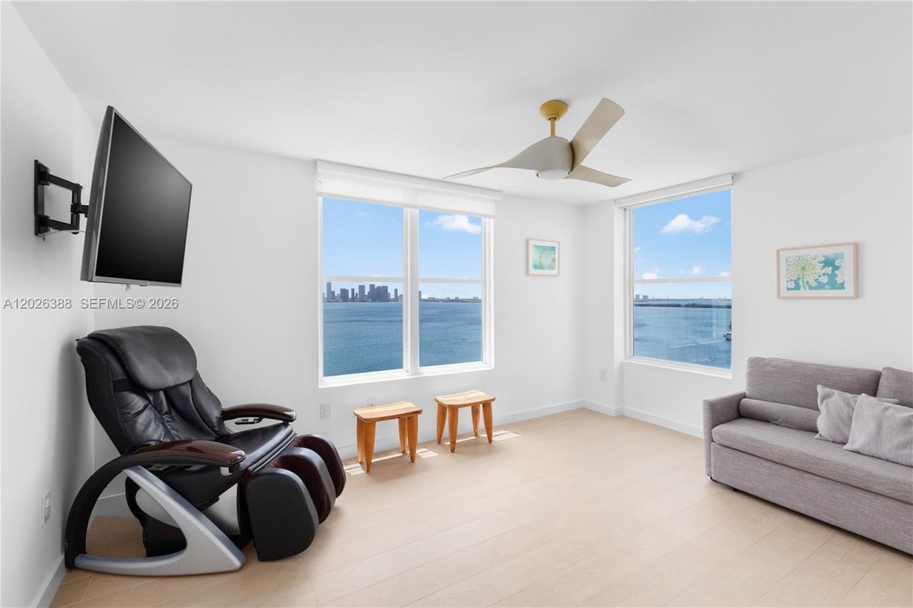 1800 Sunset Harbour , Unit 1612, Miami Beach, FL 33139 Photo