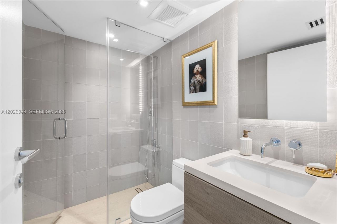 1800 Sunset Harbour , Unit 1612, Miami Beach, FL 33139 Photo