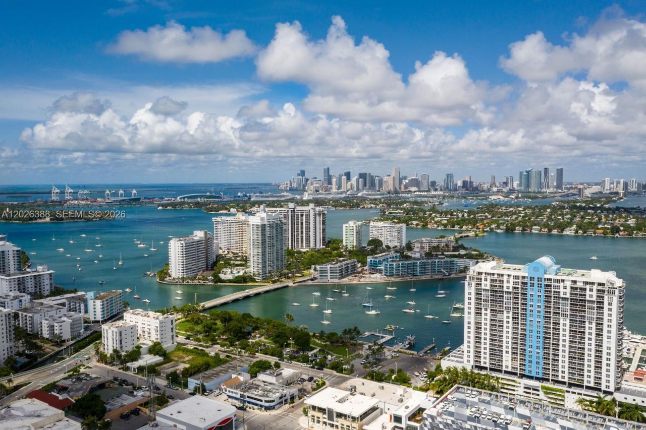1800 Sunset Harbour , Unit 1612, Miami Beach, FL 33139 Photo